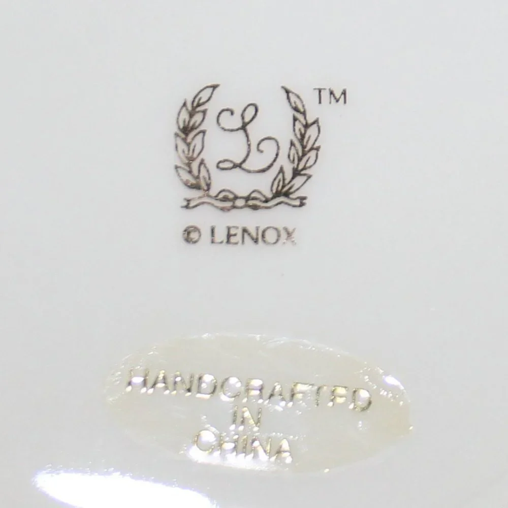 Lenox Small Hummingbird Gold Trim Bud Vase